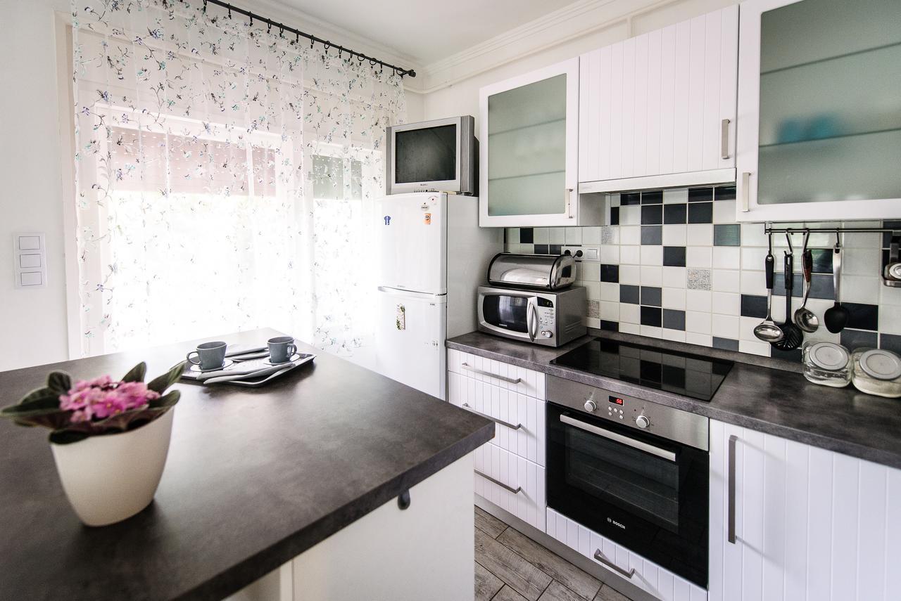 Csuka48 Apartman Szarvas Esterno foto