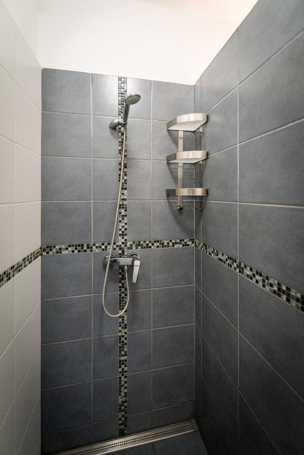 Csuka48 Apartman Szarvas Esterno foto
